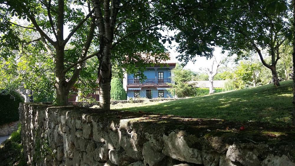 Casa De Aldea Villalen Ribadesella Exterior photo