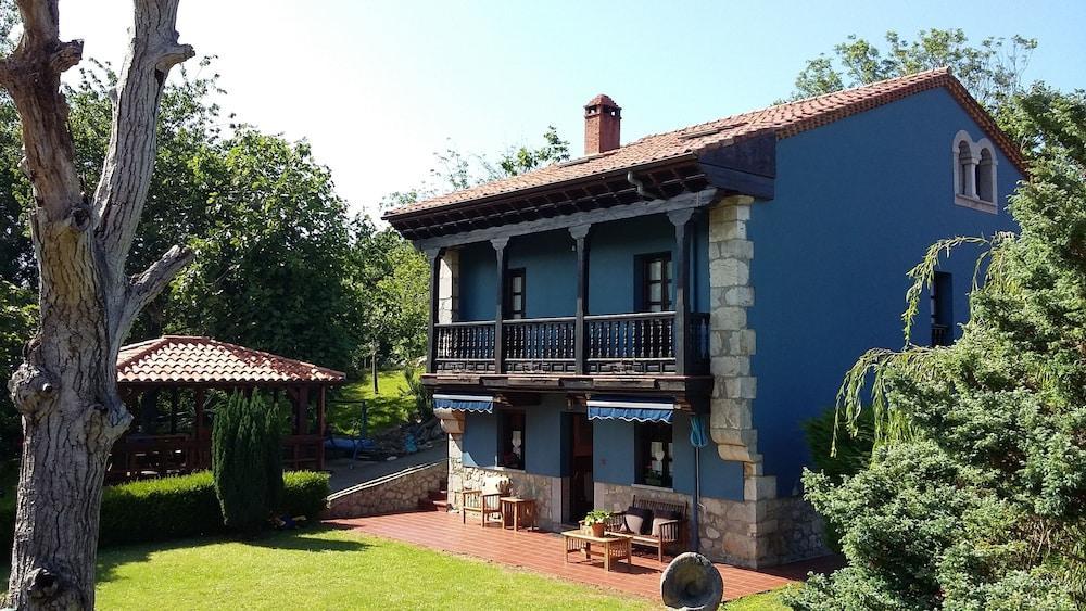 Casa De Aldea Villalen Ribadesella Exterior photo